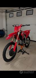 Crf 250 4T 2022 11 ore di utilizzo