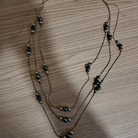 collana in metallo vintage