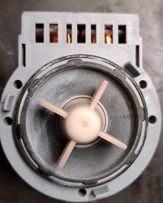 Pompa scarico lavatrice AQ 8L 092U