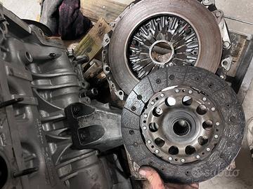 Frizione rinforzata LUK con volano BMW N47D20A