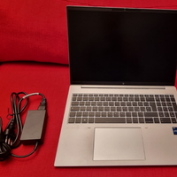 HP EliteBook 860 G10 16" FHD, INTEL I7, 256 GB SSD