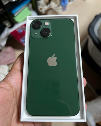 iPhone 13 verde