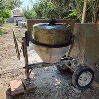 IMPASTATRICE DA LAVORO