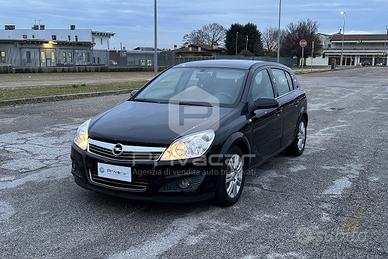 OPEL Astra 1.7 CDTI 101CV 5 porte Cosmo