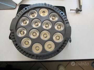 Fari Par Led 14 led 4 in 1  Full Color RGBW  Dmx