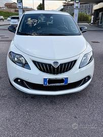 Lancia Ypsilon 1.0 Hybrid -2023-