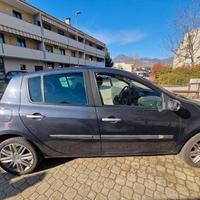 clio 1.2 benzina 