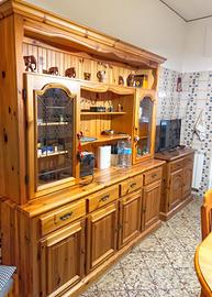 Soggiorno cucina in legno