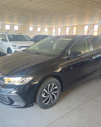 Volkswagen Polo Young 1.0 80CV