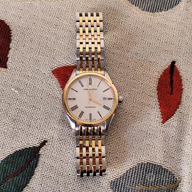 Hamilton American Classic Valiant Auto