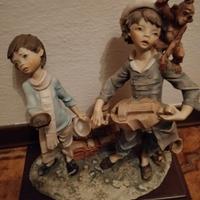 statuetta in ceramica - ragazzi