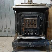 stufa a legna in ghisa 