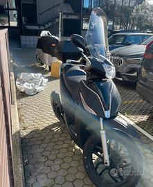 Kymco People S 125