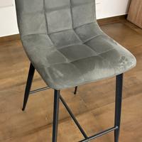 Sgabello / sedia alta