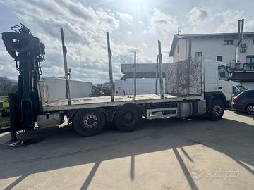 Volvo 460 2013 con pinza e carrellone motrice e ri