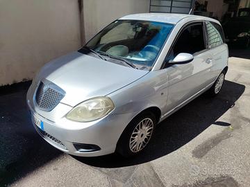 Lancia Ypsilon 1.2 Argento