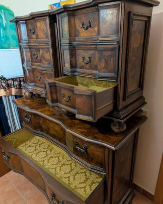 Cassettiera e comodini vintage in legno massello 
