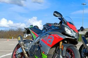 Aprilia RSV4 RF 2018