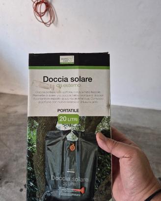doccia solare + tanica acqua pieghevole
