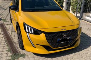 Peugeot  208 gt line 2019