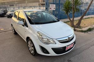 Opel Corsa 1.2 benzina 85 cv 2012