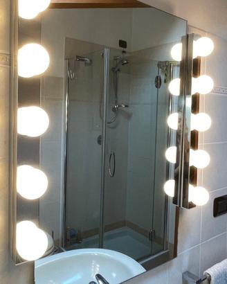 Illuminazione Ikea Ledsjo con 5 lampade led