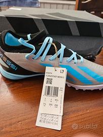 Scarpe da calcetto con tacchetti bassi