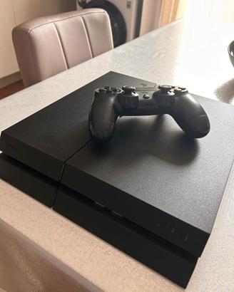 PLAY STATION 4