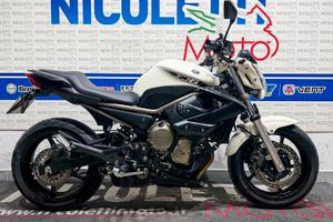 Yamaha XJ6 - 2010 tua a soli: €89 al Mese