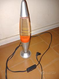 Lampada di lava usata