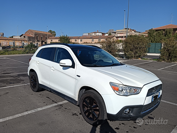 SUV Mitsubishi asx