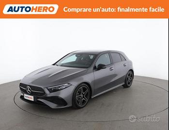 MERCEDES-BENZ A 180 NG01443
