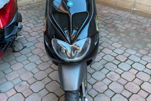 Piaggio zip sp