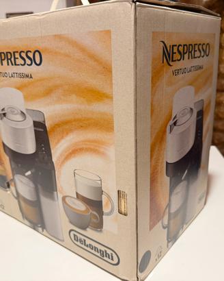 Nespresso Vertuo Lattissima ENV300 B Nuova