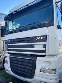 DAF con ADR XF 105.460 - TRATTORE con ADR