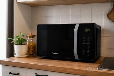 Microonde Panasonic NN-K37HBM con Grill 23L