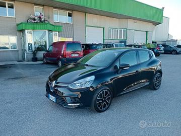 Renault Clio TCe 12V 90cv 5p. OK NEOPATENTATI