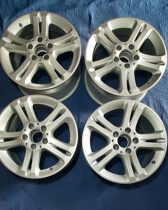Cerchi Mercedes-Benz R16,classe C