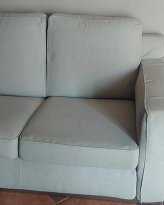  2 divani marca Desiree