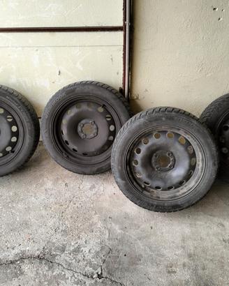 Cerchi ferro 15 Lancia Y Panda ecc