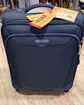 Trolley cabina American Tourister