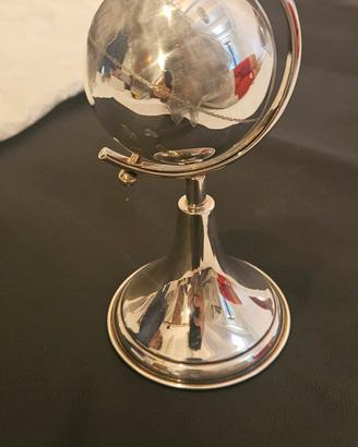 mappamondo in argento massiccio 