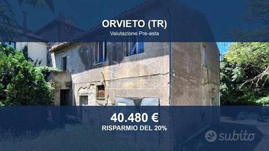 Immobile in asta di 130 m² con più di 5 locali a O