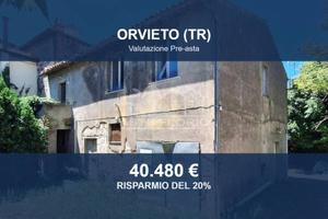Immobile in asta di 130 m² con più di 5 locali a O