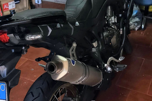 Africa twin 1000 2019 per NAKED