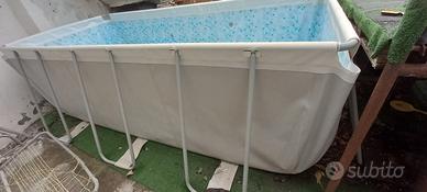 Piscina fuori terra Bestway grande con scala