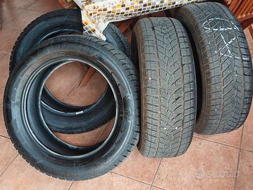 Gomme 215/60/17  Good Year  Ultra Grip M+S
