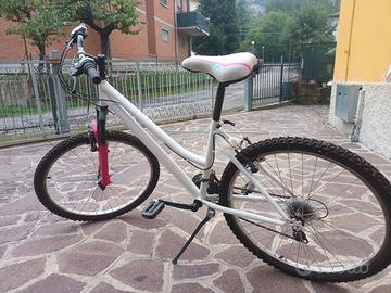 Bicicletta ragazza