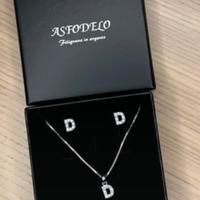 Parure orecchini e collana con lettera D