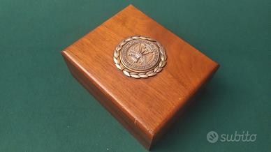 SCATOLA LEGNO U.S.A.